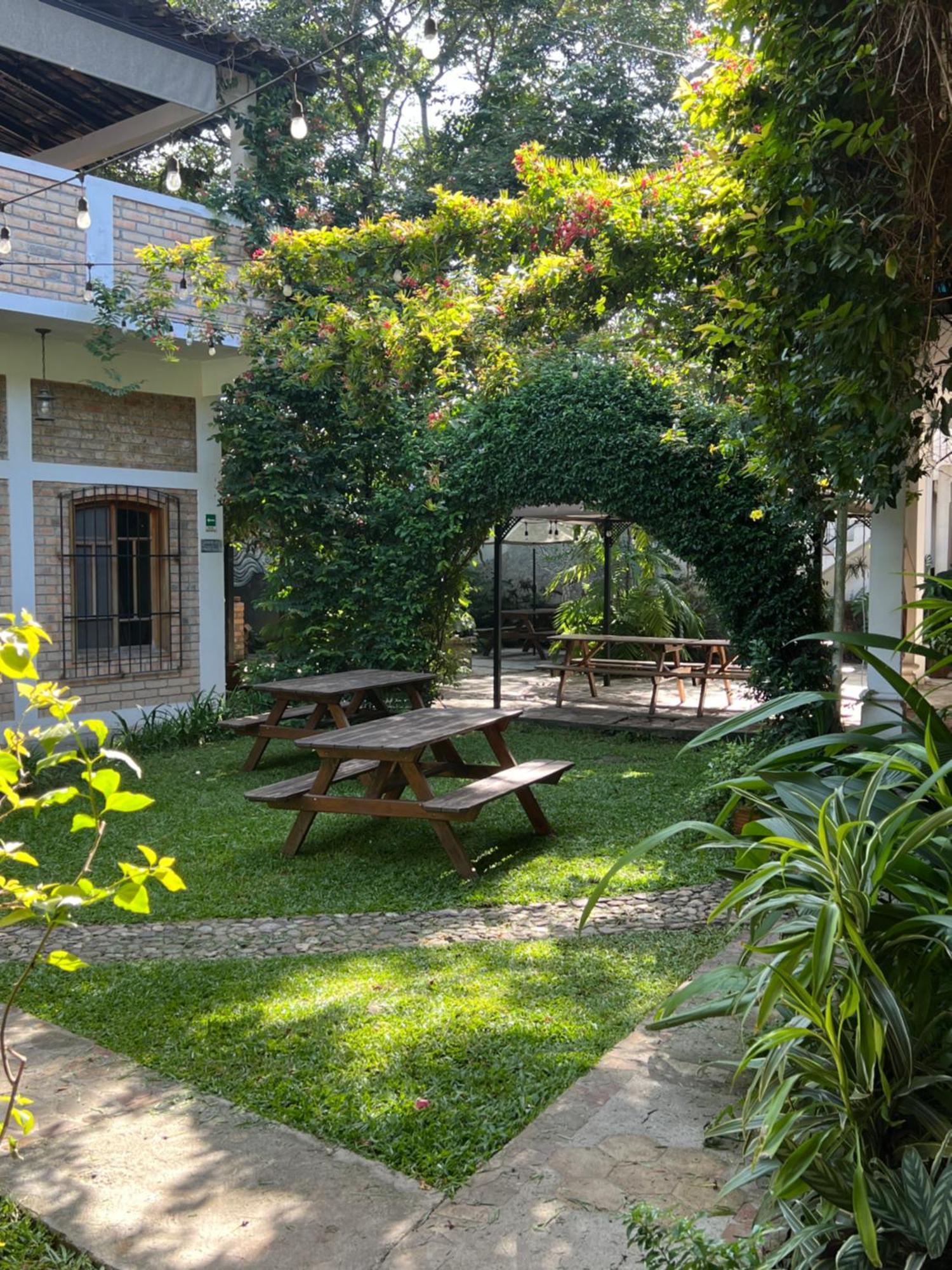 Jardin Cafe Hotel & Restaurant Gracias Exterior photo